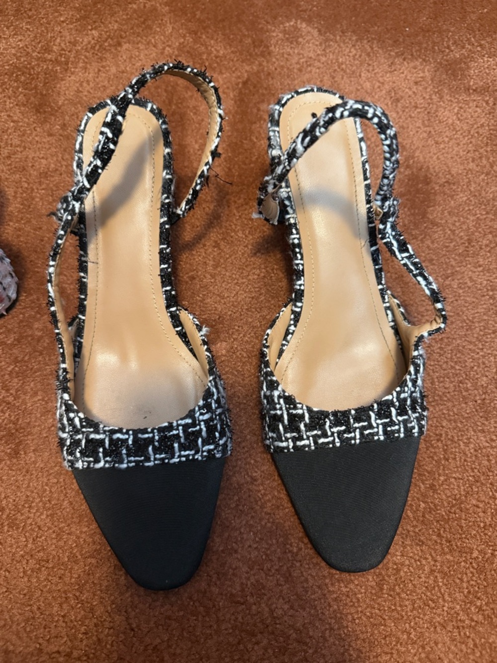 2 pairs Tweed Slingback Heels - Picture 4 of 6